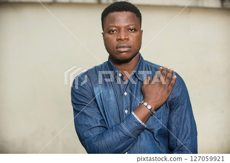 portrait of young african man. 127059921