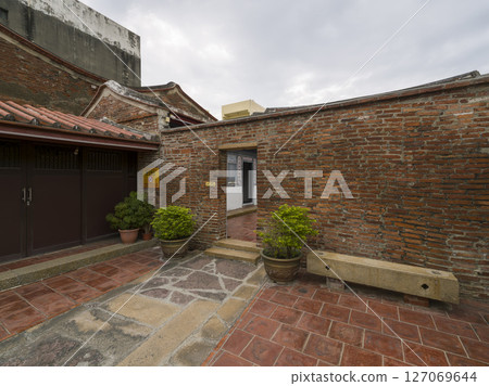 Ding’s Old House in Lukang, Taiwan Ding’s Old House in Lukang, Taiwan 127069644