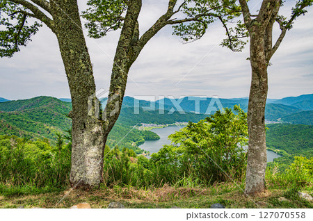 View of Lake Yogo from the summit of Shizugatake, Nagahama City, Shiga Prefecture 127070558