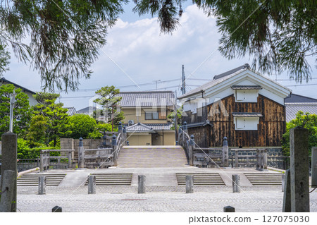 Aoi Bridge over the Hirose River in Yawata City, Kyoto Aoi Bridge over the Hirose River in Yawata City, Kyoto 127075030