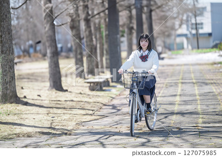 自行車和學生 127075985