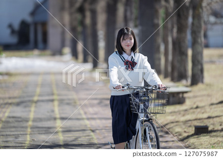 自行車和學生 127075987