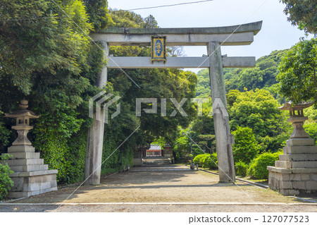 Iwashimizu Hachiman Shrine, Main Approach, First Torii Gate 127077523