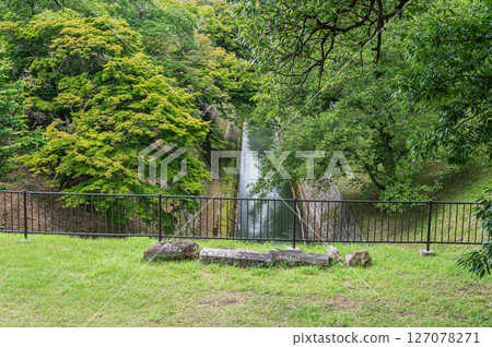 京都市琵琶湖疏水第一隧道出口附近 127078271