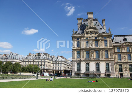 Place du Carrousel and the Museum of Decorative Arts, Paris, France 127078870