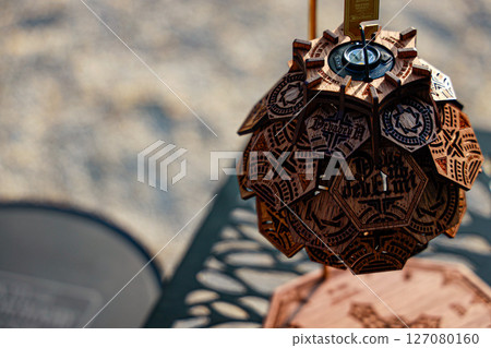 Wooden lantern shade [Devadeva fruit] 127080160