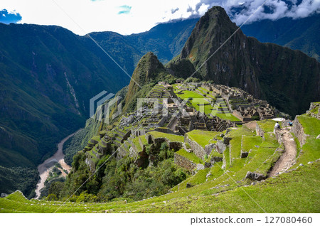 南美洲秘魯的馬丘比丘遺址 南美洲秘魯的馬丘比丘遺址 127080460