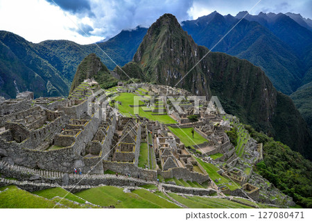 Machu Picchu ruins in Peru, South America Machu Picchu ruins in Peru, South America 127080471