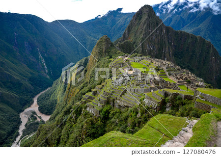 Machu Picchu ruins in Peru, South America Machu Picchu ruins in Peru, South America 127080476