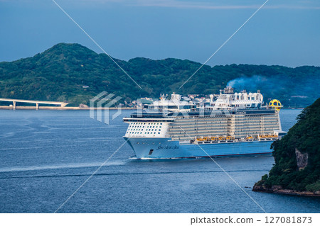 Cruise ship arriving at Nagasaki Port (Spectrum of the Seas) from Megami Ohashi Bridge [Nagasaki City] 127081873