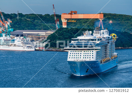 Cruise ship arriving at Nagasaki Port (Spectrum of the Seas) from Megami Ohashi Bridge [Nagasaki City] 127081912