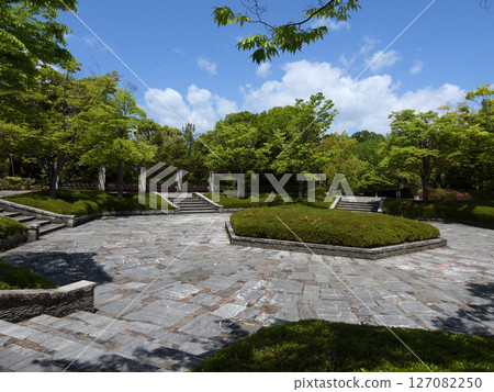 Biwako Cultural Park Hexagon Square 127082250