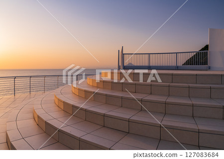 《鹿兒島縣》佐多岬展望台：從大陸最南端眺望 127083684