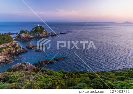 《鹿兒島縣》佐多岬展望台:從大陸最南端眺望 《鹿兒島縣》佐多岬展望台:從大陸最南端眺望 127083721