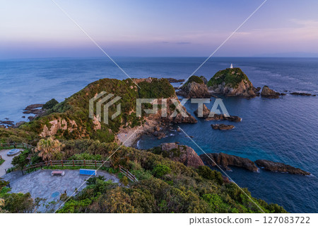 《鹿兒島縣》佐多岬展望台:從大陸最南端眺望 《鹿兒島縣》佐多岬展望台:從大陸最南端眺望 127083722