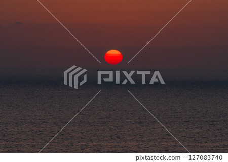 Sunset seen from Cape Sata Observatory, Kagoshima Prefecture 127083740