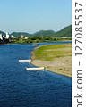 Cormorant fishing boats on the Nagara River 127085537