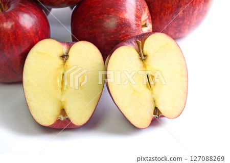 Apple (Poppy/New Zealand) Apple (Poppy/New Zealand) 127088269