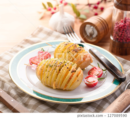 Hasselback Potatoes (Scandinavian style baked potatoes) Hasselback Potatoes (Scandinavian style baked potatoes) 127089590