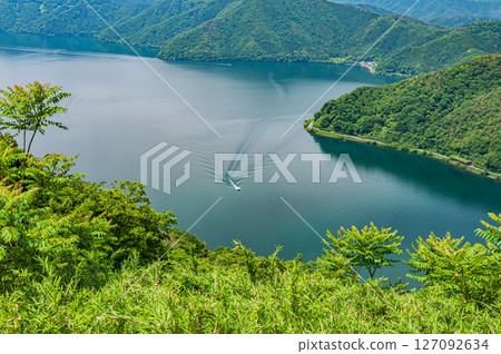 View of Lake Biwa from the summit of Shizugatake, Nagahama City, Shiga Prefecture 127092634
