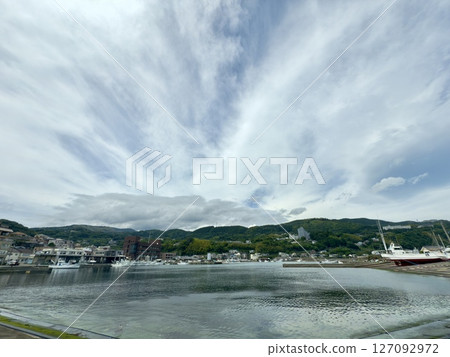 Inatori Port in Izu 127092972