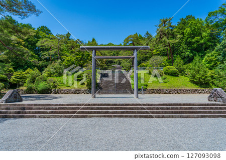 東京八王子市第 123 代大正天皇的多摩陵墓 127093098