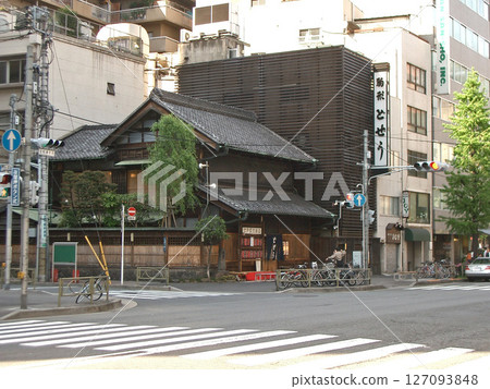 Komagata Dozeu Main Branch (Taito-ku, Tokyo) 127093848