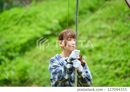 搭帳篷、露營、戶外、烤肉、BBQ、家庭、親子 127094355