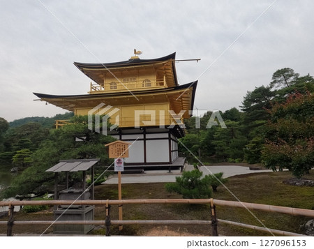 Rokuonji Temple, Kinkakuji Temple, Kyoto Prefecture Rokuonji Temple, Kinkakuji Temple, Kyoto Prefecture 127096153