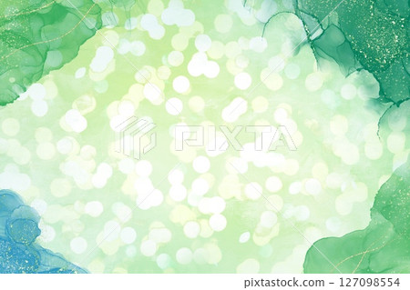 帶有散景燈的抽象的背景模板。綠色酒精墨水藝術和角落上的金色亮片 帶有散景燈的抽象的背景模板。綠色酒精墨水藝術和角落上的金色亮片 127098554