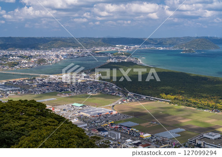 《Saga Prefecture》View from Kagamiyama Observatory and the vast ocean of Karatsu Bay 《Saga Prefecture》View from Kagamiyama Observatory and the vast ocean of Karatsu Bay 127099294