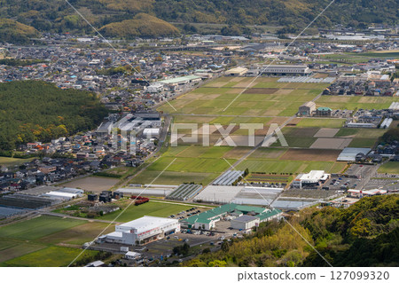 《Saga Prefecture》View from Kagamiyama Observatory and the vast ocean of Karatsu Bay 127099320