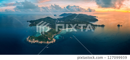 Panoramic Sunrise View of Koh Tao and Koh Nang Yuan Panoramic Sunrise View of Koh Tao and Koh Nang Yuan 127099939
