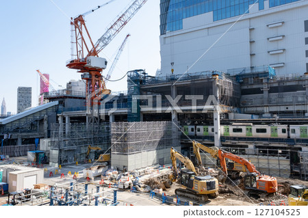 A view of the construction site in front of Shibuya Station, where redevelopment is underway A view of the construction site in front of Shibuya Station, where redevelopment is underway 127104525