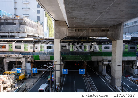 A view of the construction site in front of Shibuya Station, where redevelopment is underway 127104528