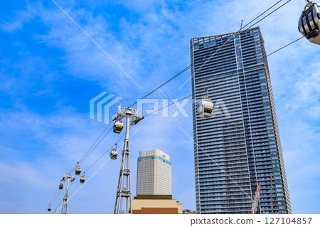 橫濱空中纜車(Yokohama Air Cabin),位於神奈川縣橫濱市的城市索道 橫濱空中纜車(Yokohama Air Cabin),位於神奈川縣橫濱市的城市索道 127104857