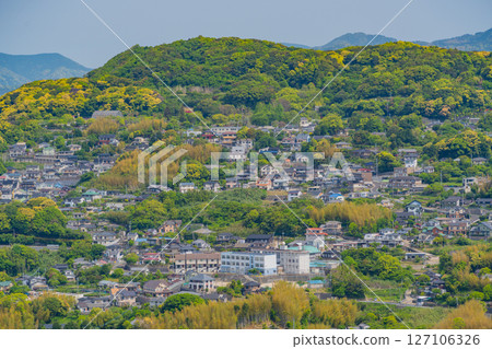 (Nagasaki Prefecture) Kujukushima, islands floating in Sasebo Bay, Sasebo cityscape 127106326