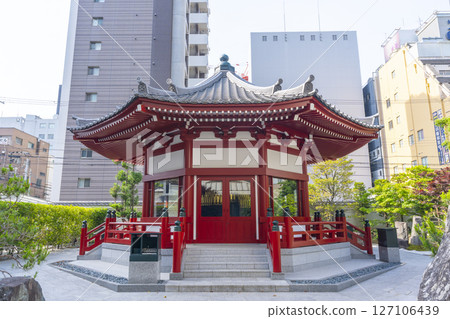 Taiyuji Temple Octagonal Hall 127106439
