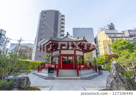 Taiyuji Temple Octagonal Hall Taiyuji Temple Octagonal Hall 127106440