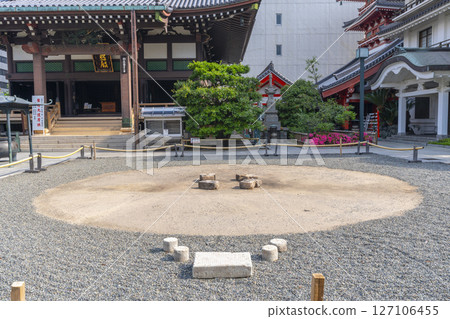 Taiyuji Temple Main Hall 127106455