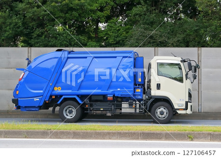 Garbage truck (garbage truck) image Garbage truck (garbage truck) image 127106457