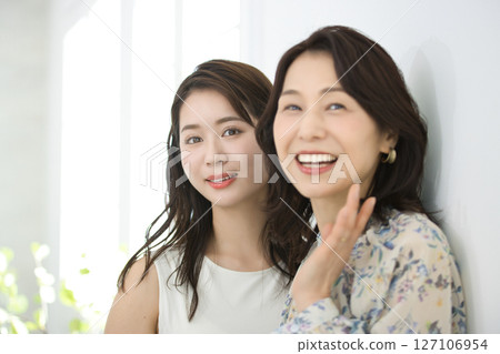 20 多歲至 50 多歲女性的美容 20 多歲至 50 多歲女性的美容 127106954