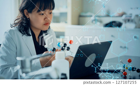 科學家的工作和化學技術概念 科學家的工作和化學技術概念 127107255