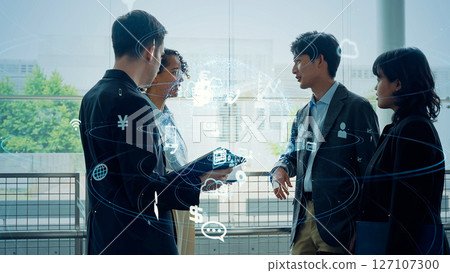 跨國集團握手與全球商業理念 127107300