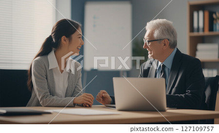 Men and women chatting 127109757