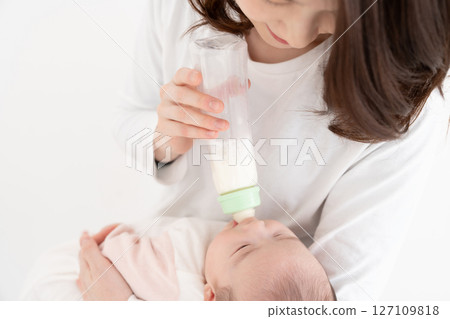 Mother and baby milk 127109818