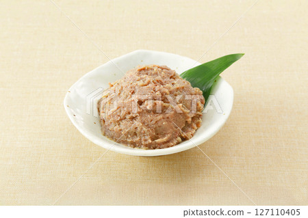 Sardine meatballs 127110405