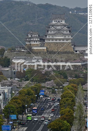 Himeji Castle and the cityscape Himeji Castle and the cityscape 127110691