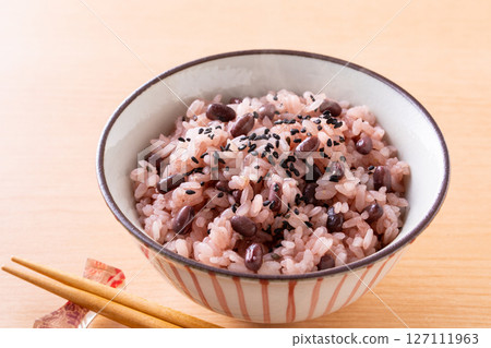 Red rice Red rice 127111963