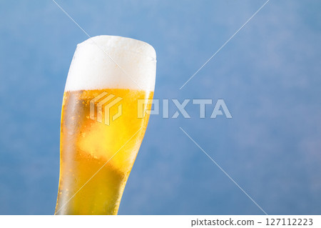 享用啤酒 127112223